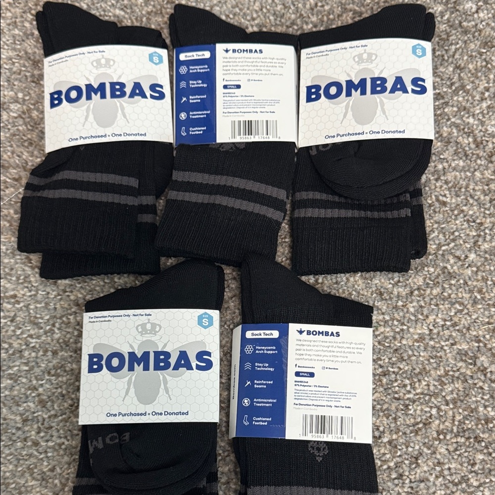 Bombas Set of 5 Mid Calf Black and Gray Athletic Socks